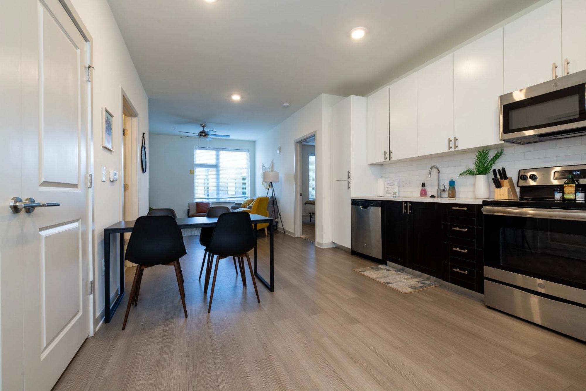 Modern Nulu 2Br Cozysuites 01 Louisville Zewnętrze zdjęcie