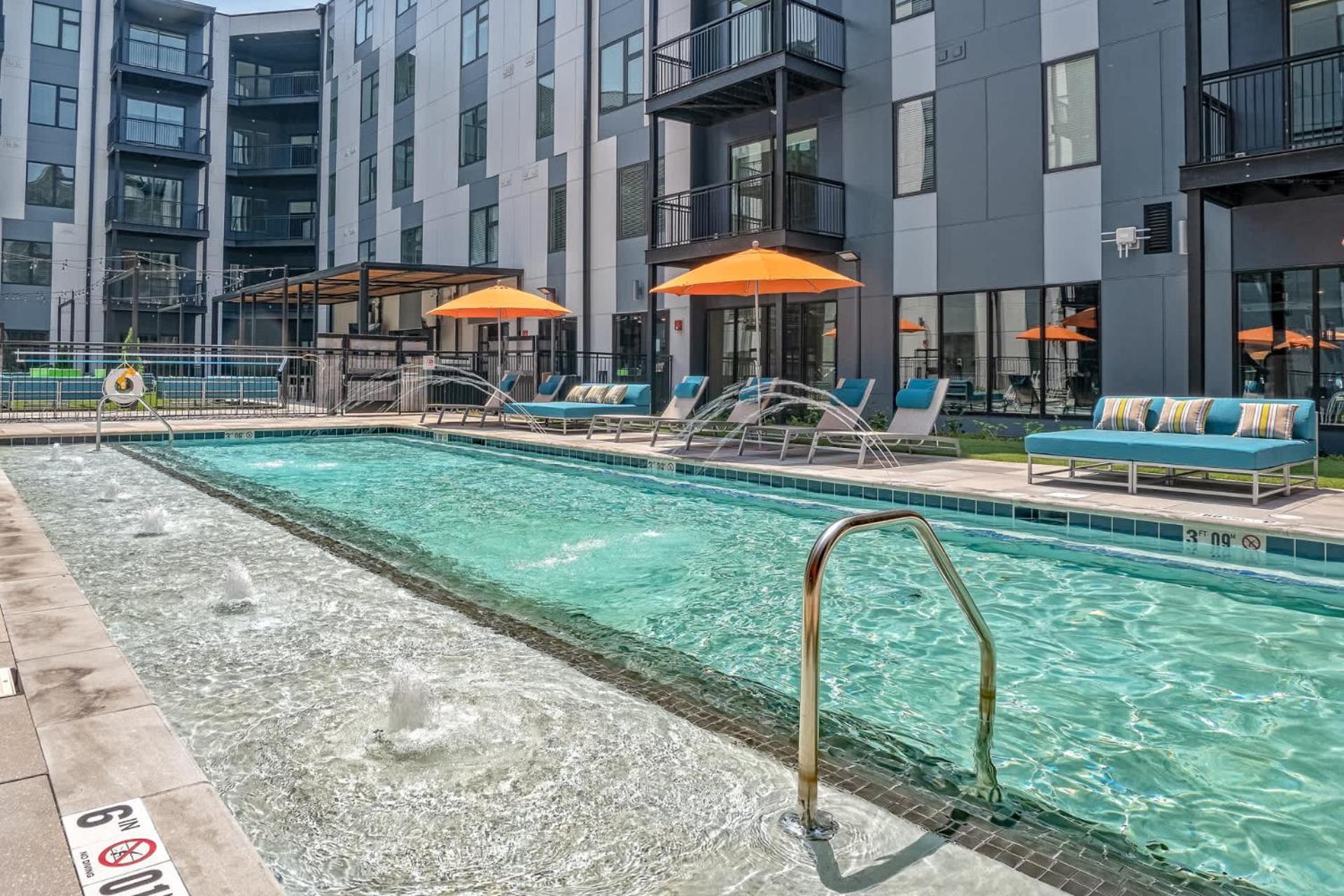 Modern Nulu 2Br Cozysuites 01 Louisville Zewnętrze zdjęcie